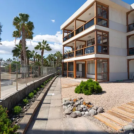 Апартаменты Front Papagayos