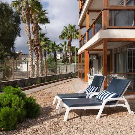 Front Papagayos * San Agustín